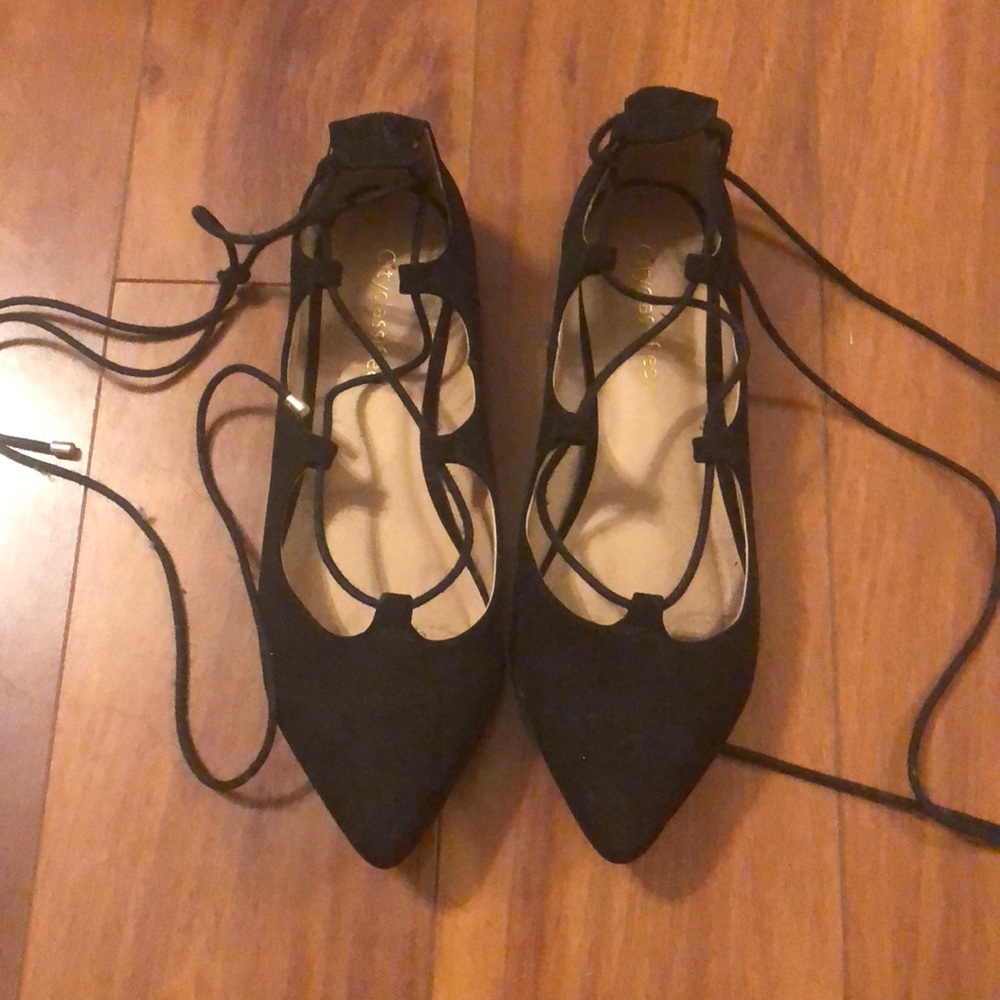 Tie up flats